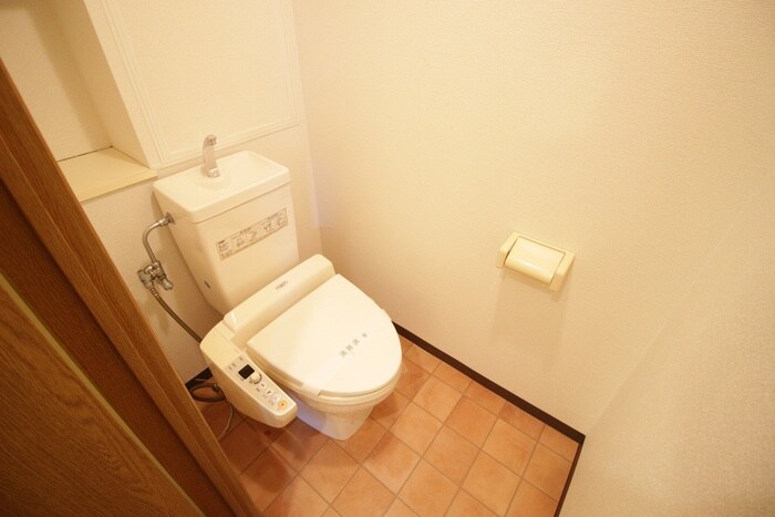 物件内観写真14　(トイレ)