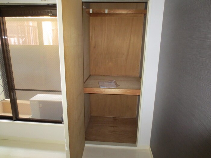 物件内観写真15　(洗面)