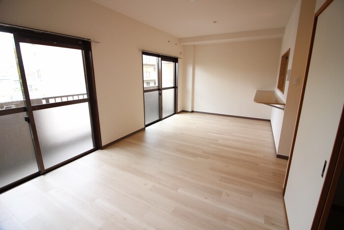 物件内観写真7　(居室)