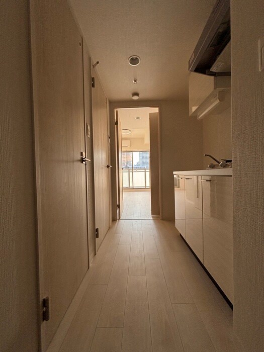 物件内観写真9　(廊下)