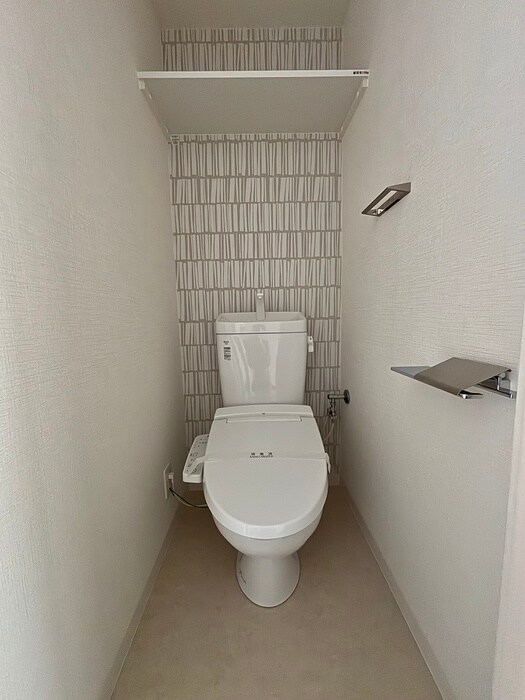 物件内観写真11　(トイレ)