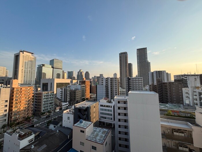 物件内観写真22　(室内からの展望)