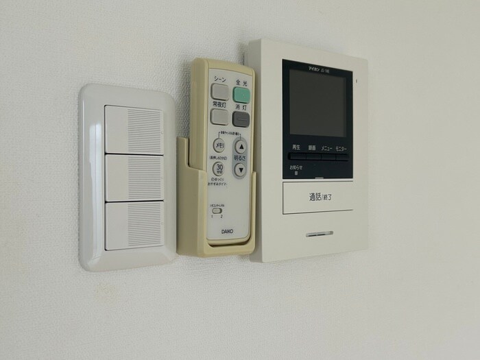 物件内観写真17　(内観写真)