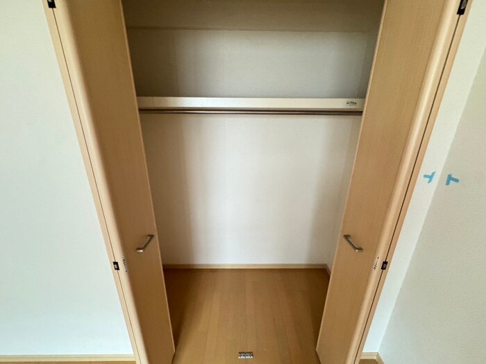 物件内観写真16　(収納)