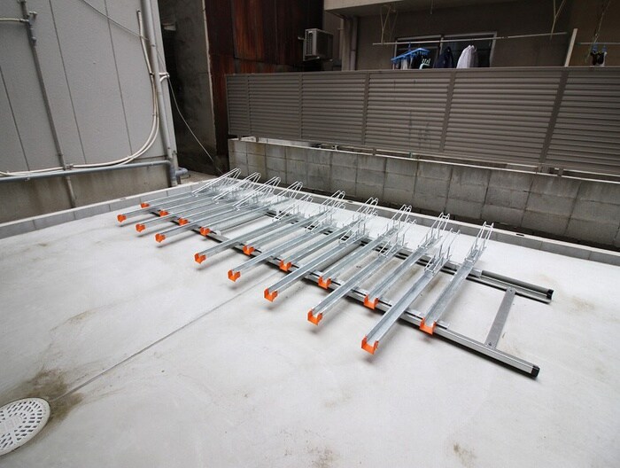 物件外観写真4　(駐輪場)