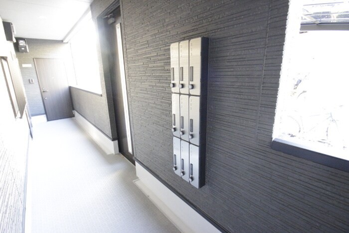 物件外観写真6　(建物設備)