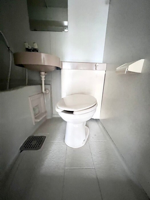 物件内観写真12　(トイレ)