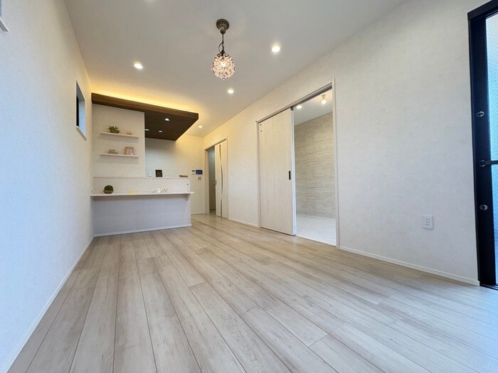 物件内観写真9　(居室)