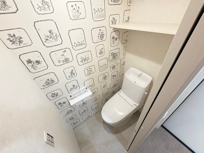 物件内観写真11　(トイレ)