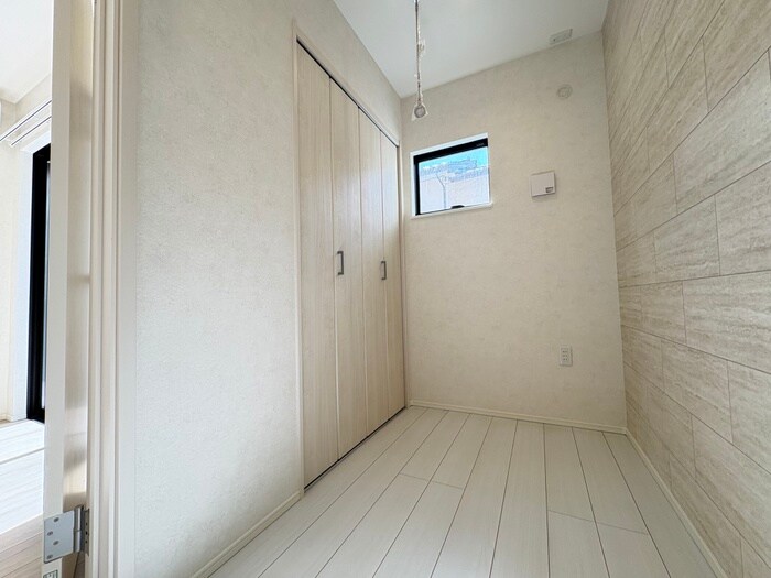 物件内観写真15　(居室)