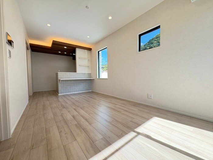 物件内観写真15　(居室)