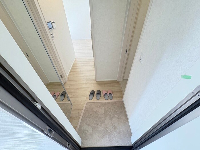 物件内観写真20　(玄関)