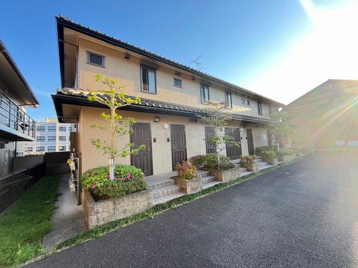 メゾン・ド・ソレイユの物件外観写真