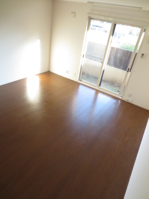 物件内観写真11　(居室)