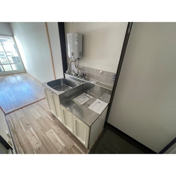 物件内観写真8　(キッチン)