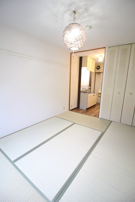 物件内観写真14　(居室)