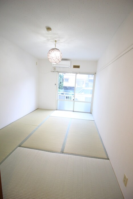 物件内観写真22　(居室)