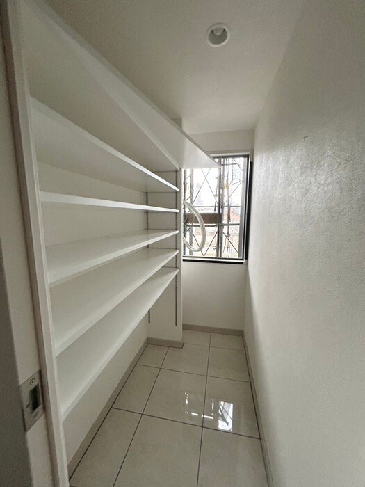 物件内観写真17　(靴箱)