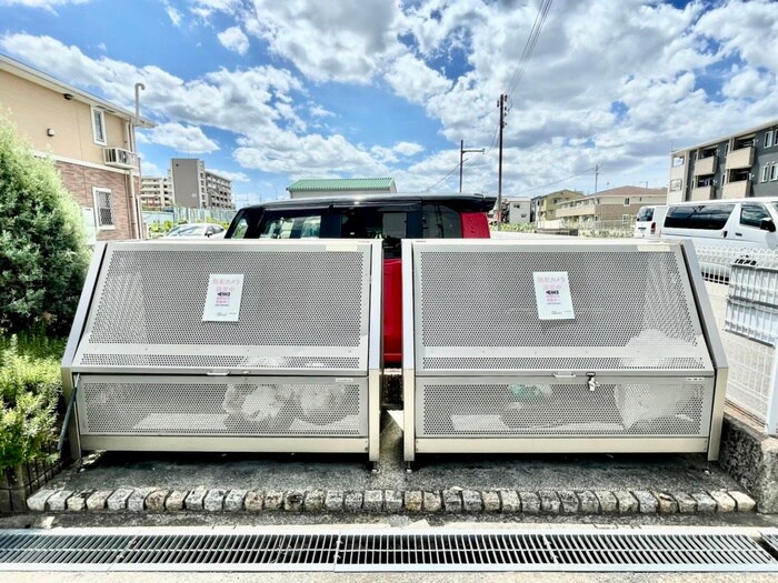 物件外観写真6　(建物設備)