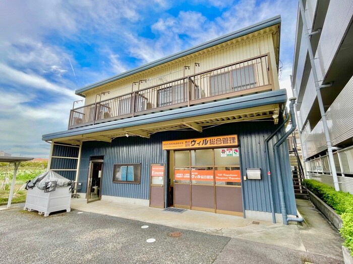 物件外観写真1　(外観写真)