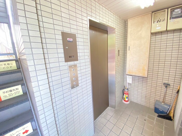 物件外観写真3　(建物設備)