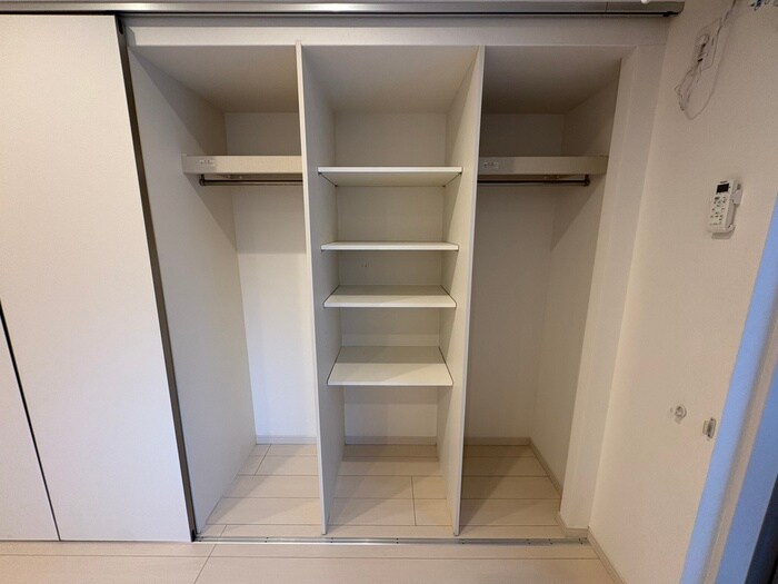物件内観写真18　(収納)