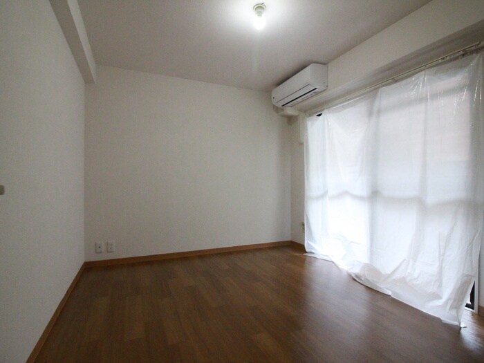物件内観写真18　(居室)