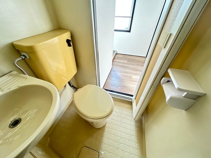 物件内観写真13　(トイレ)