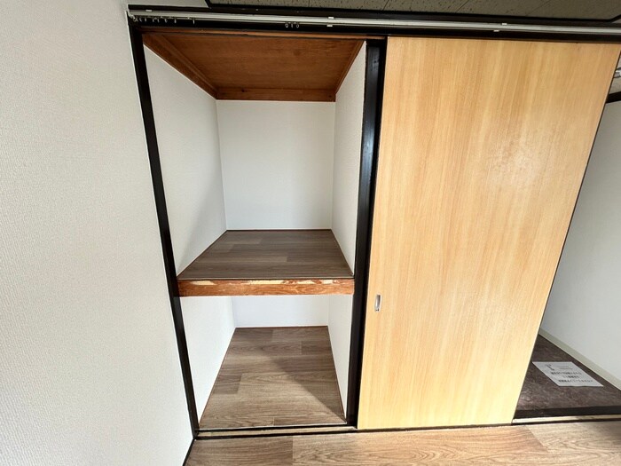 物件内観写真17　(収納)
