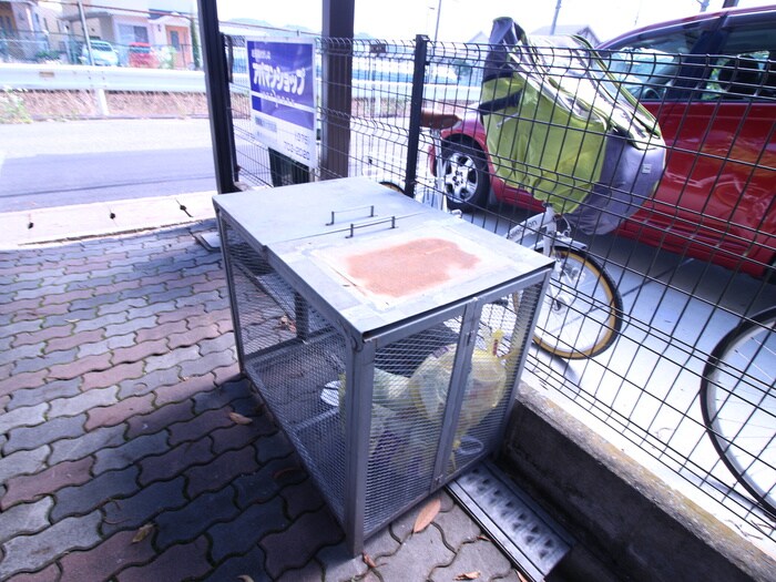 物件外観写真4　(建物設備)