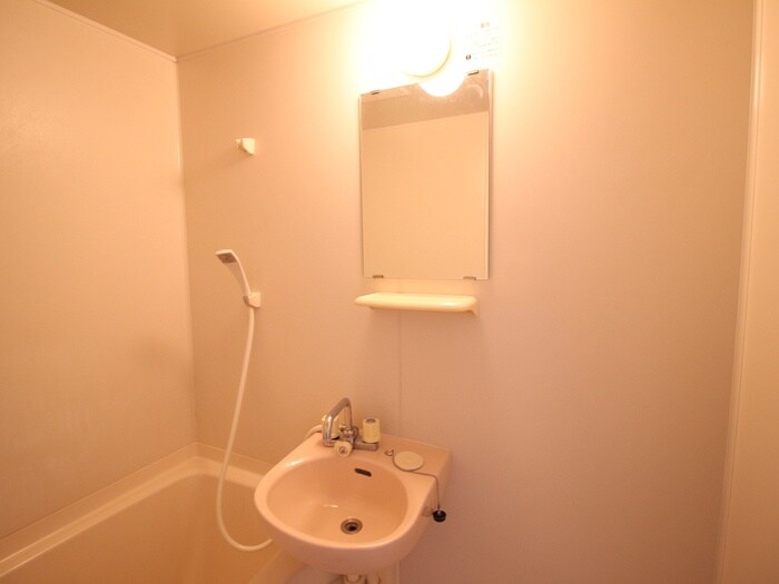 物件内観写真10　(洗面)