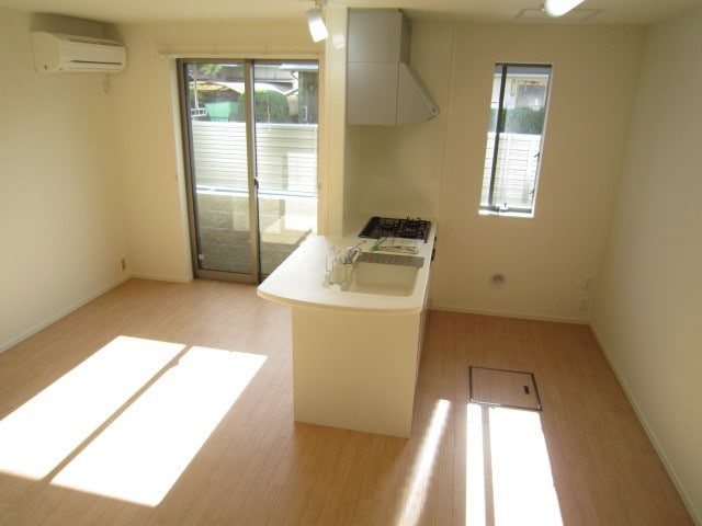 物件内観写真11　(居室)