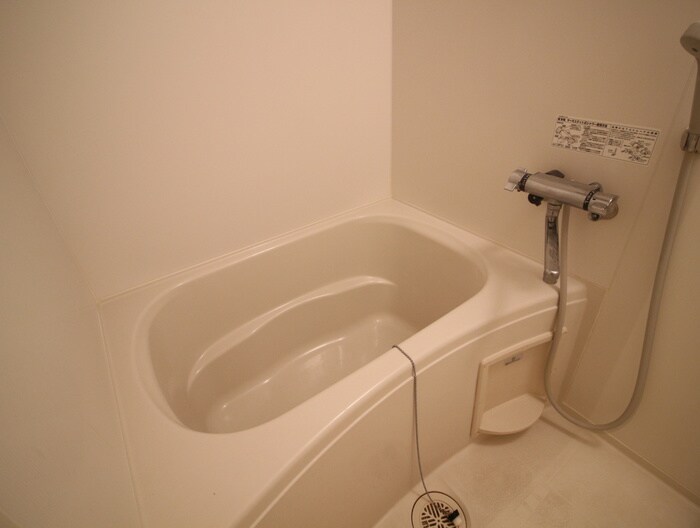 物件内観写真16　(バス／シャワールーム等)