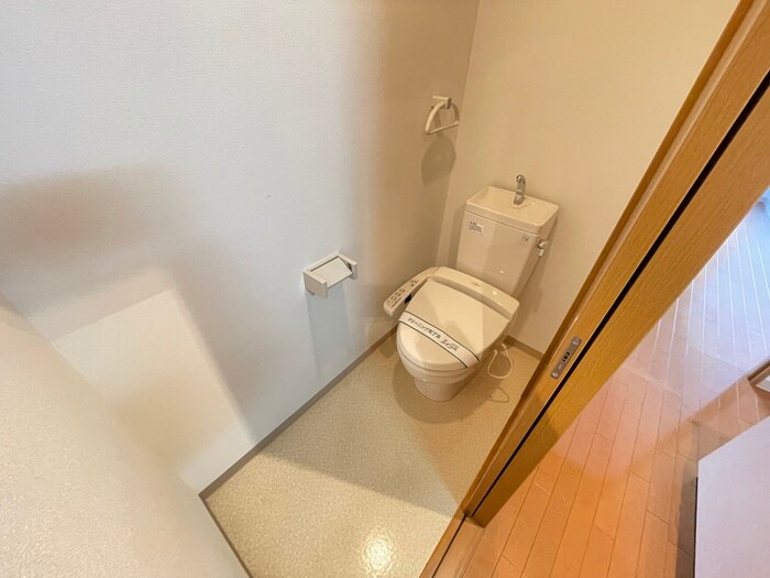 物件内観写真10　(トイレ)