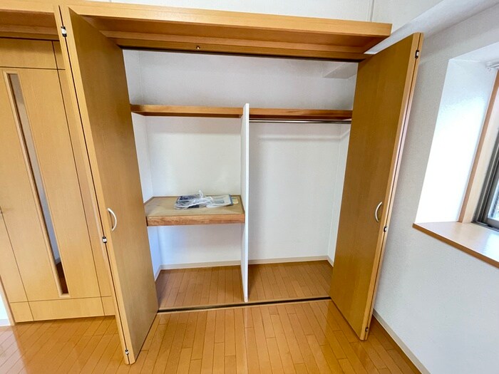 物件内観写真13　(収納)