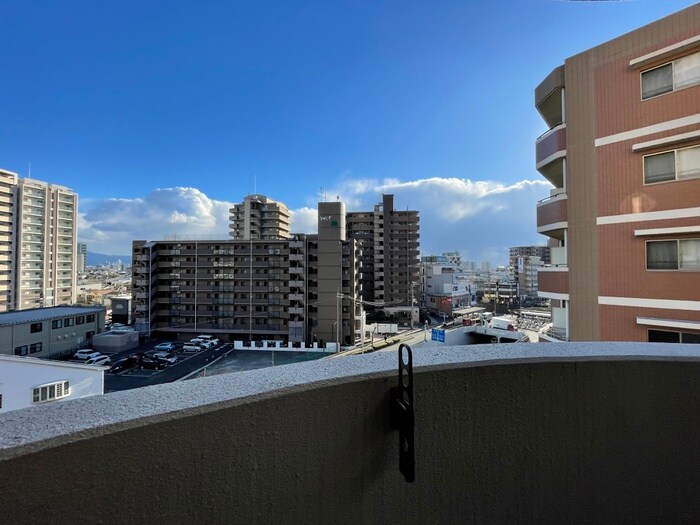 物件内観写真22　(室内からの展望)