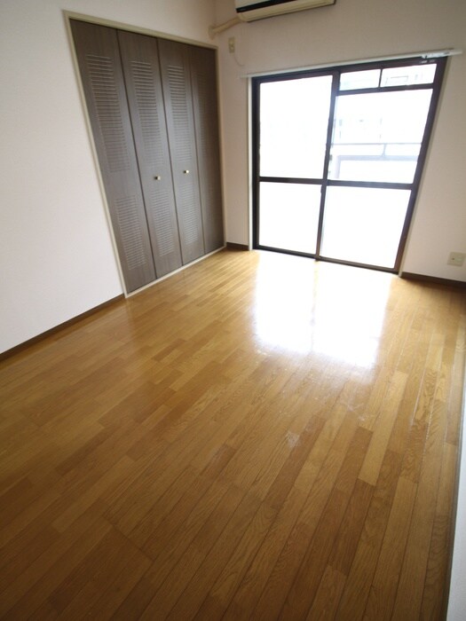 物件内観写真17　(居室)