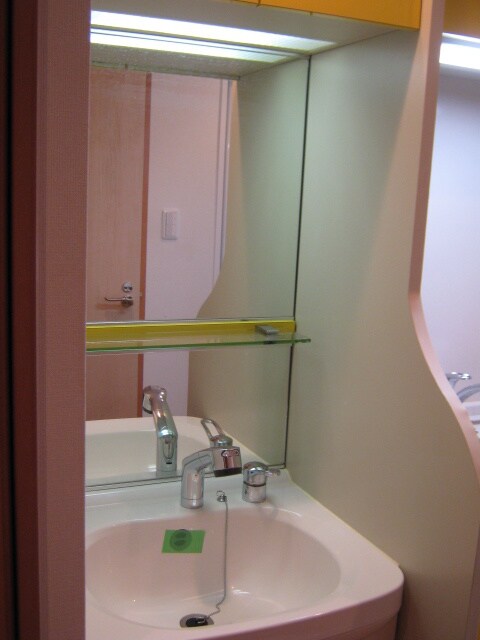 物件内観写真5　(洗面)