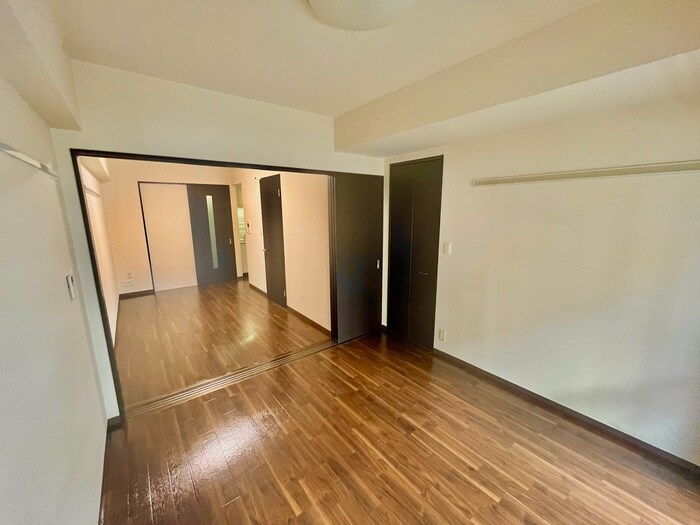 物件内観写真16　(居室)