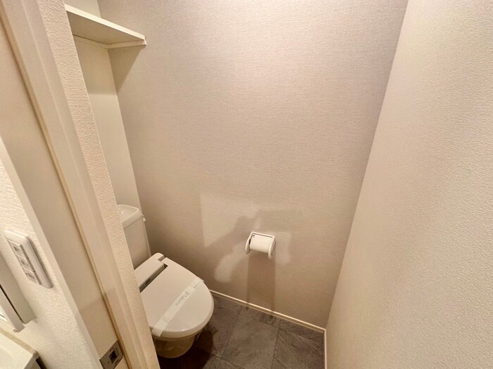 物件内観写真15　(トイレ)