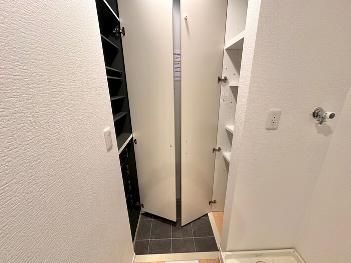 物件内観写真20　(靴箱)