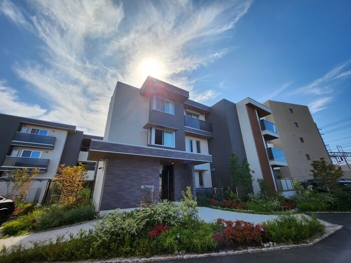 物件外観写真2　(外観写真)