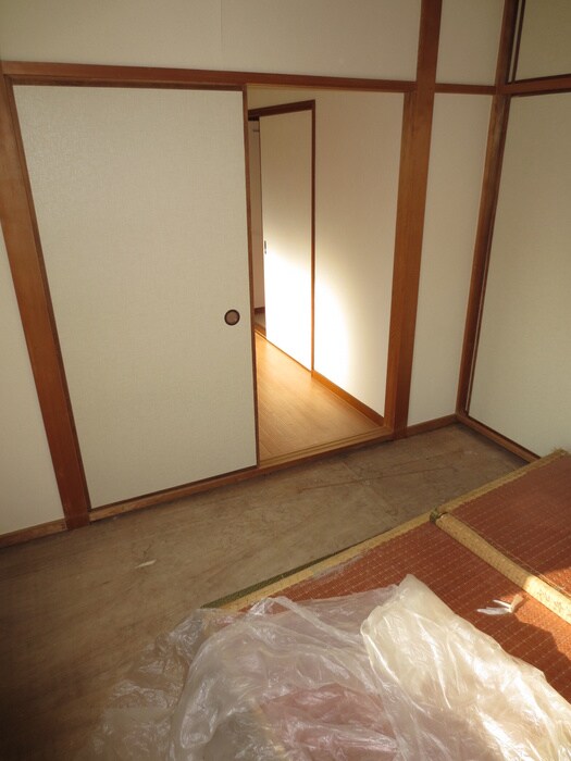 物件内観写真10　(居室)