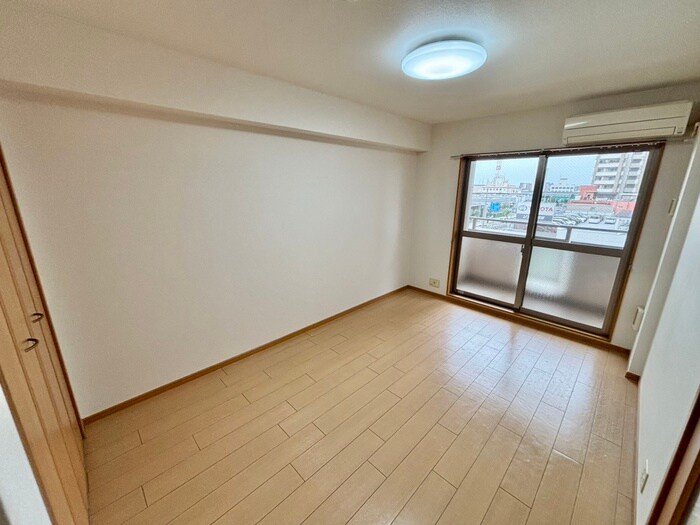 物件内観写真17　(居室)