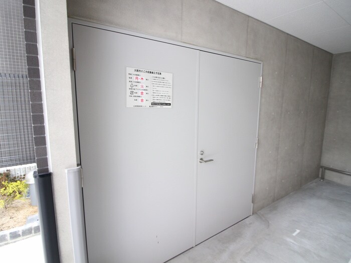 物件外観写真6　(建物設備)