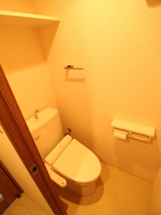 物件内観写真9　(トイレ)