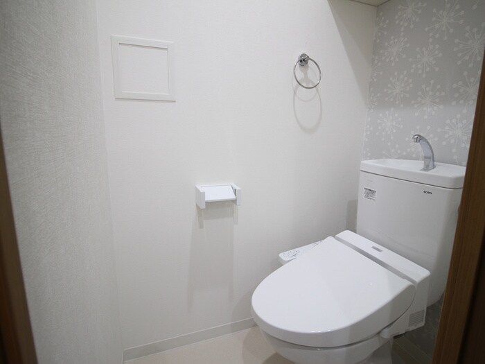 物件内観写真21　(トイレ)