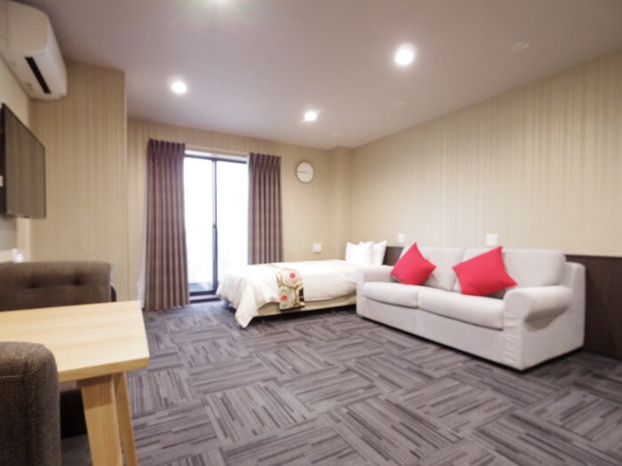 物件内観写真8　(居室)