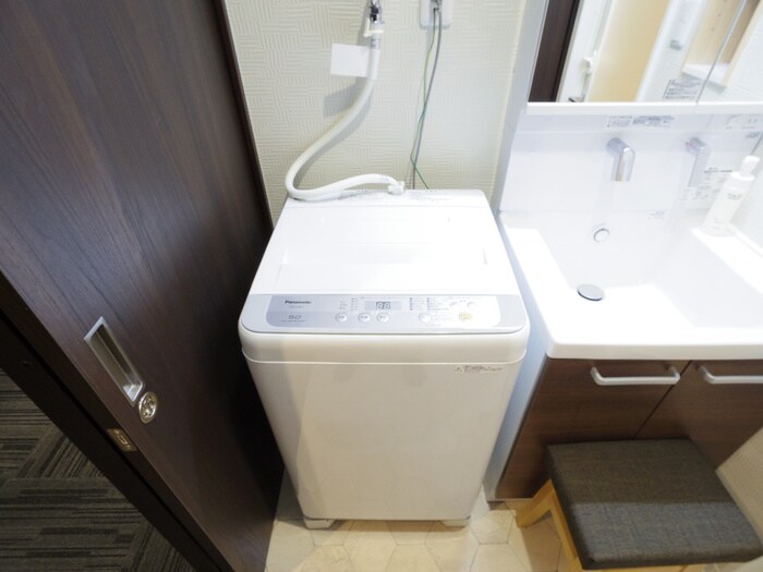 物件内観写真19　(洗濯機置場)