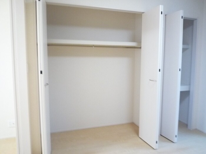 物件内観写真15　(収納)